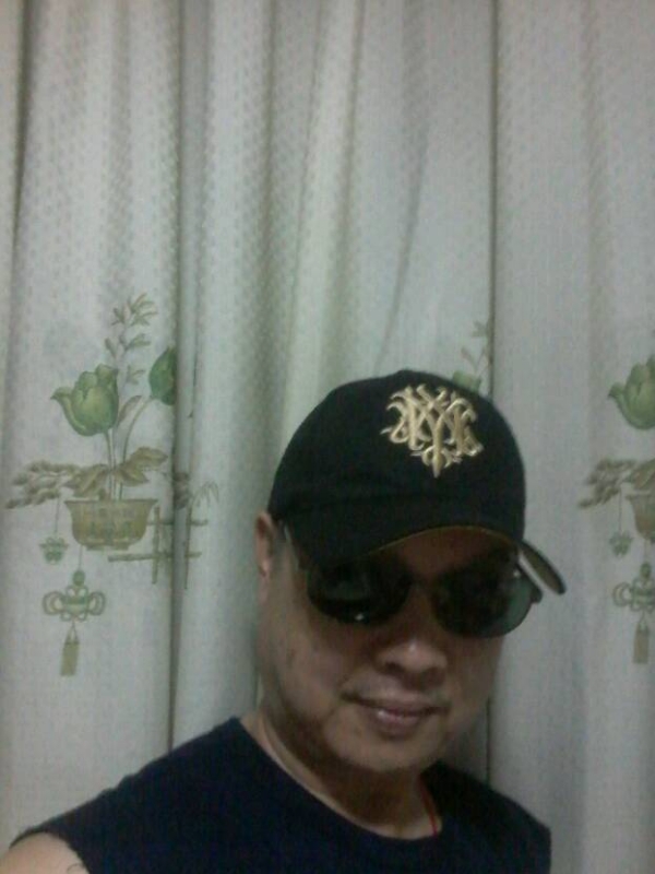 时尚厨男的第一张照片--嘉善认干亲服务网